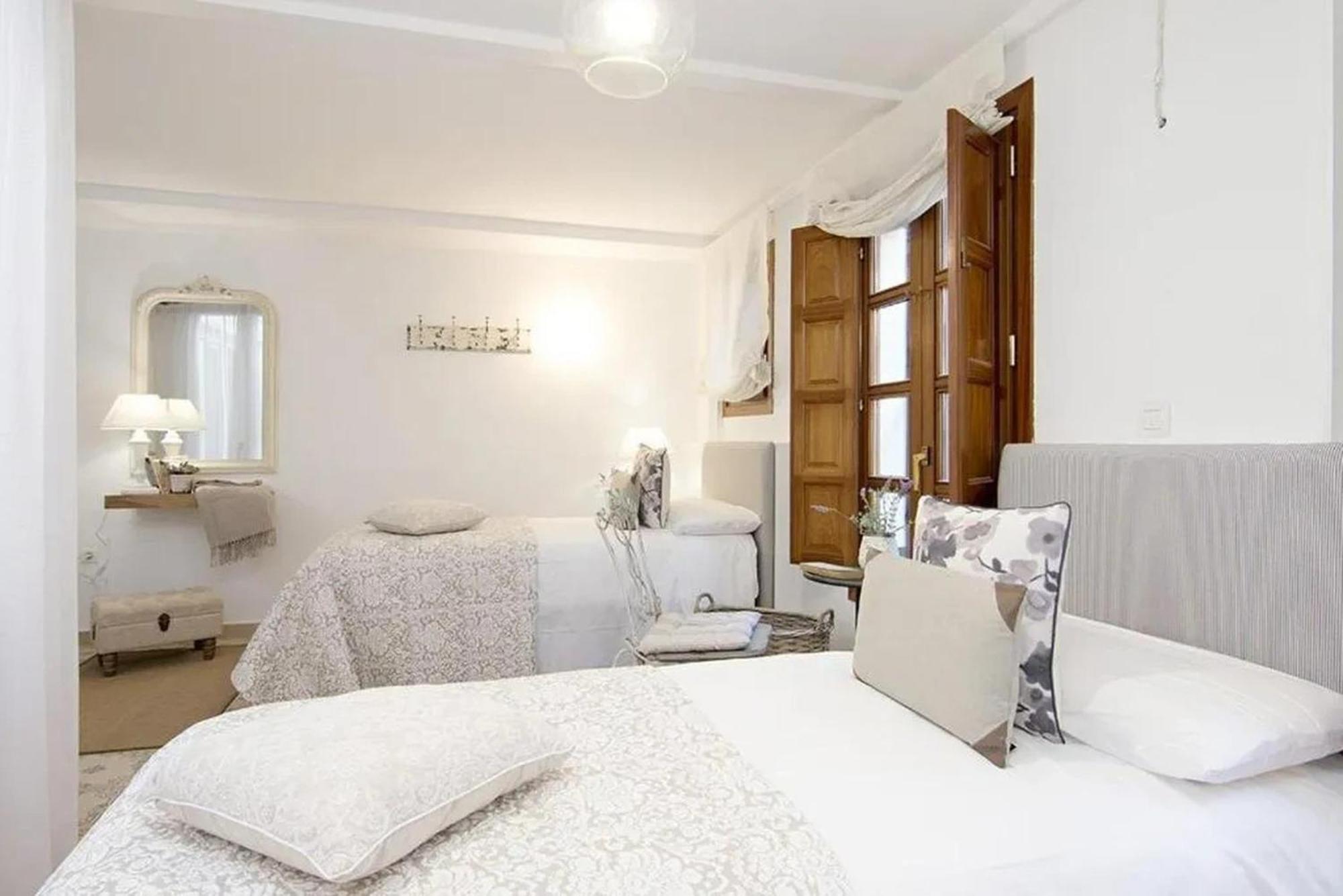 Apartamentos La Tona Puerta Elvira Centro Ciudad Granada Exteriér fotografie